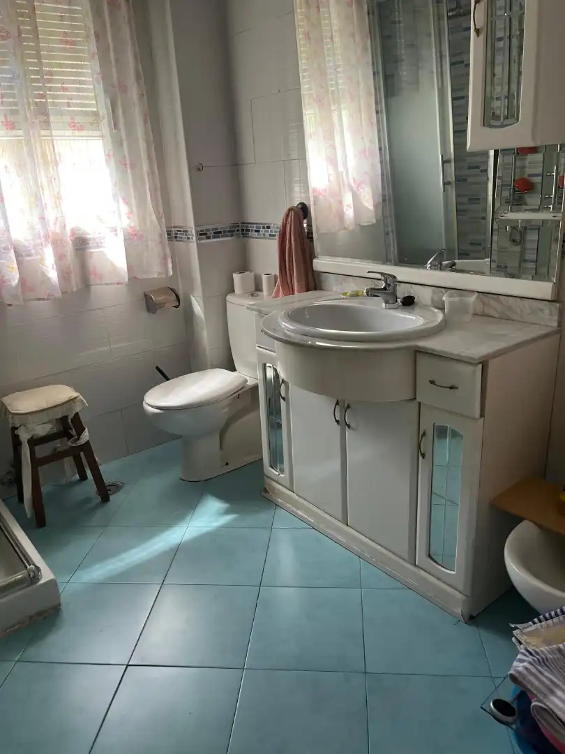 Baño de Piso en venta en Madrid con Aire acondicionado, Calefacción y Parquet