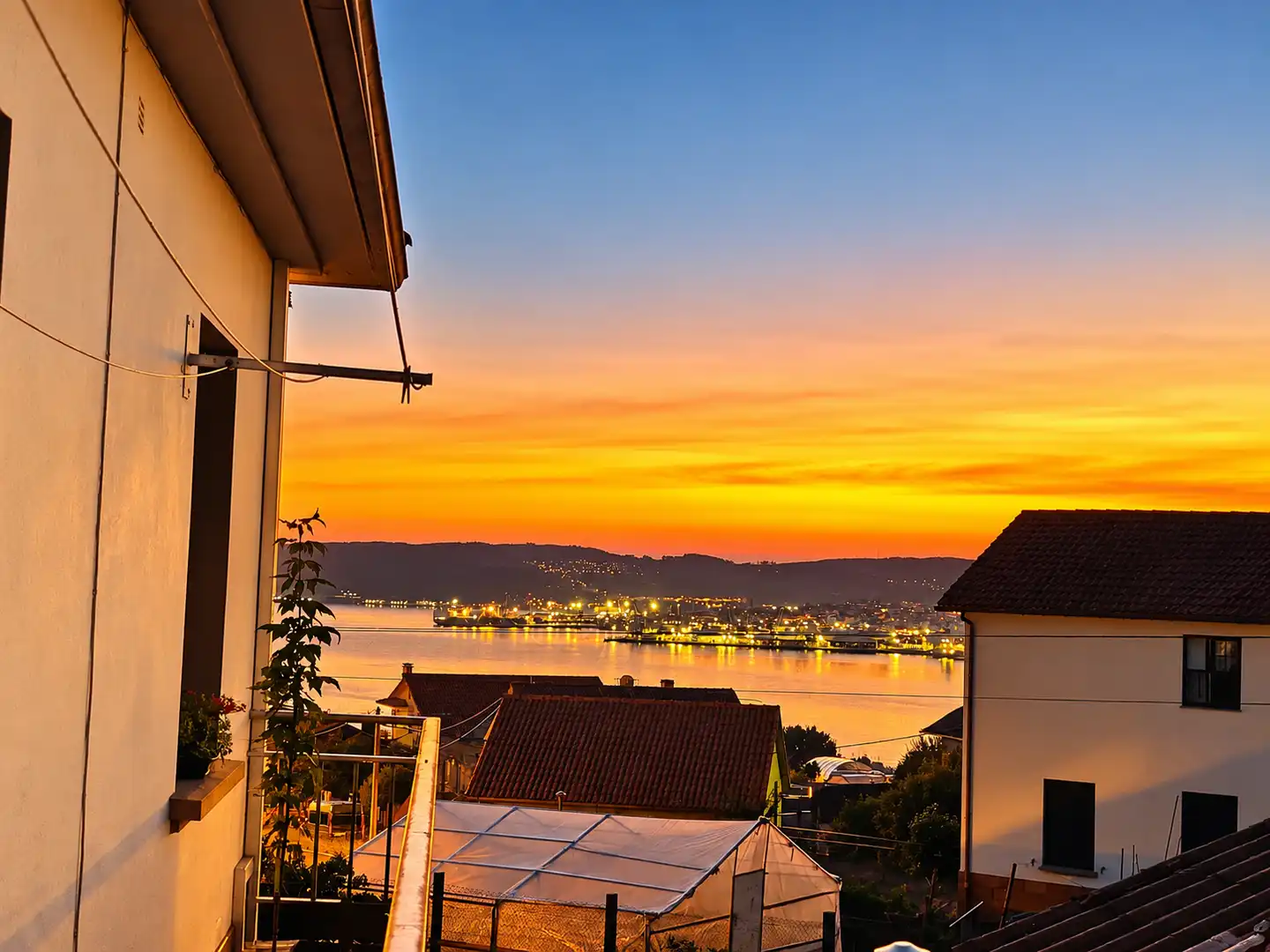 Terraza de Edificio en venta en Fene, A Coruña