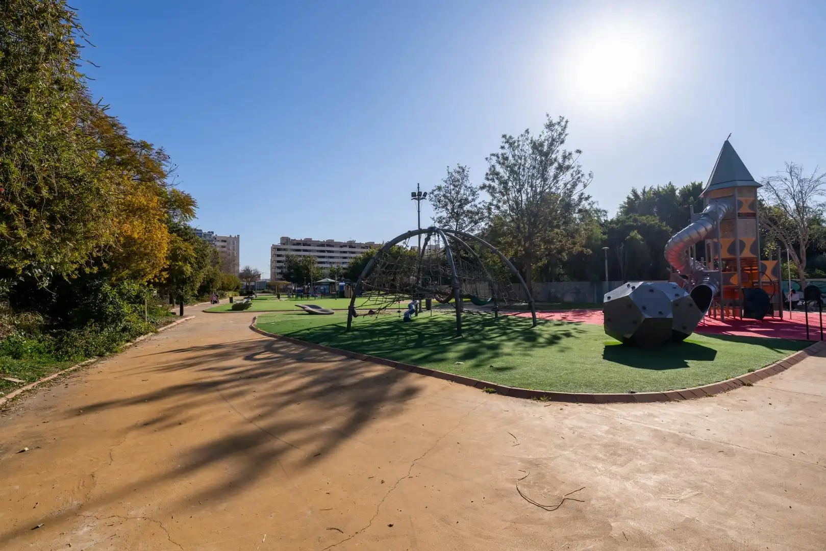 Business premises for sale in Calle de la Costa de la Luz, imagen 13
