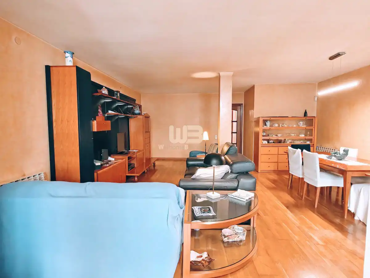 Dúplex en venta en Carrer de Provença, El Camp de l'Arpa del Clot