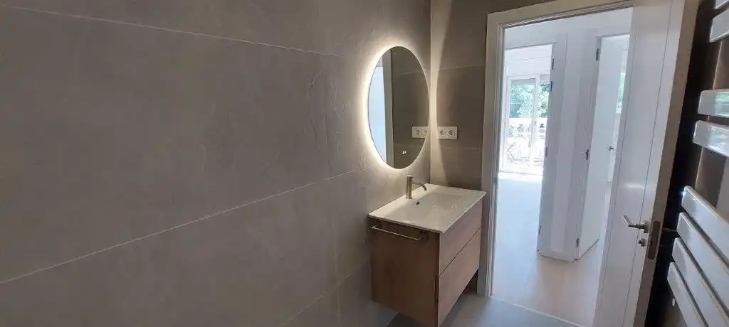 Baño de Piso en venta en Sant Joan Despí con Aire acondicionado, Calefacción y Horno