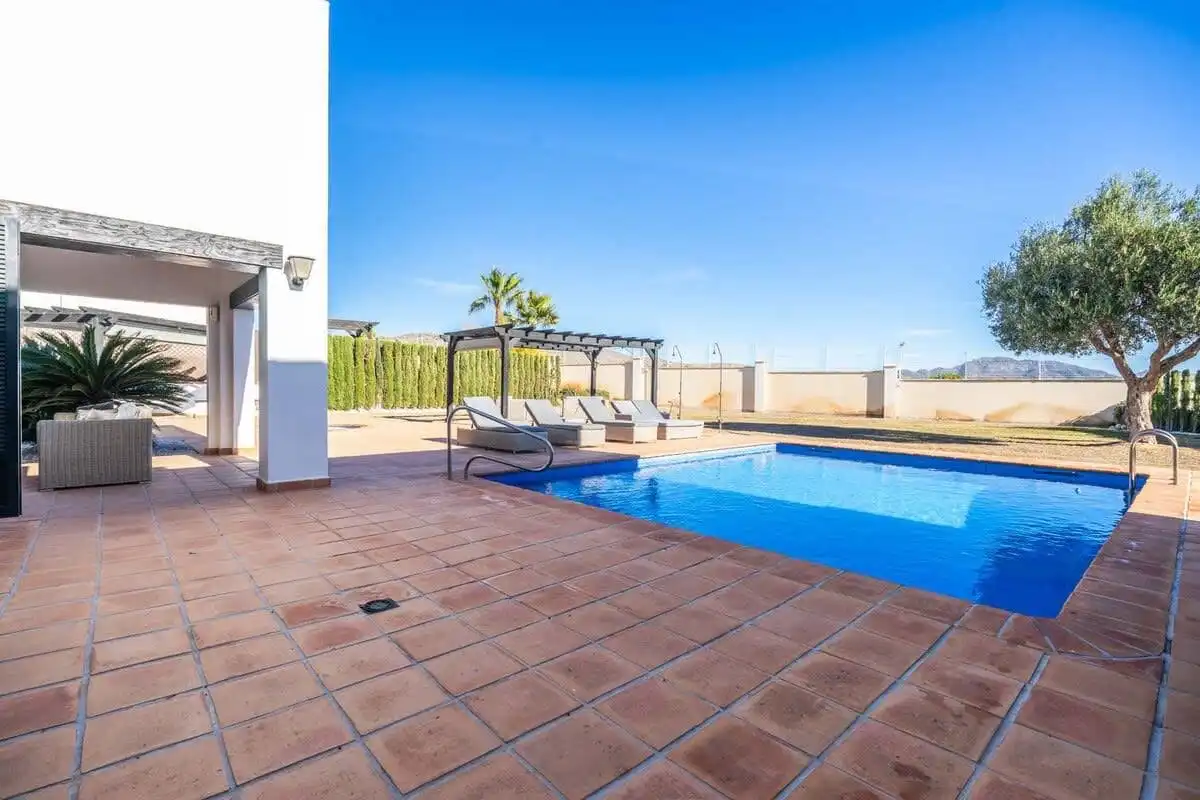 Piscina de Casa o xalet en venda en Murcia
