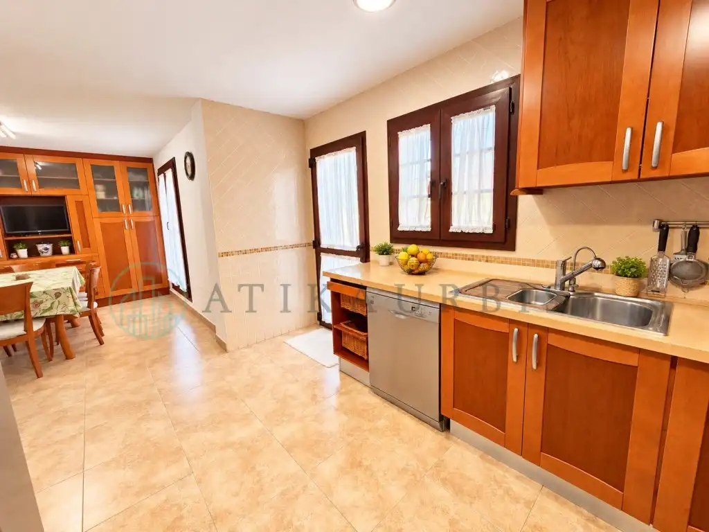 Kitchen of Detached homes for sale in Churriana