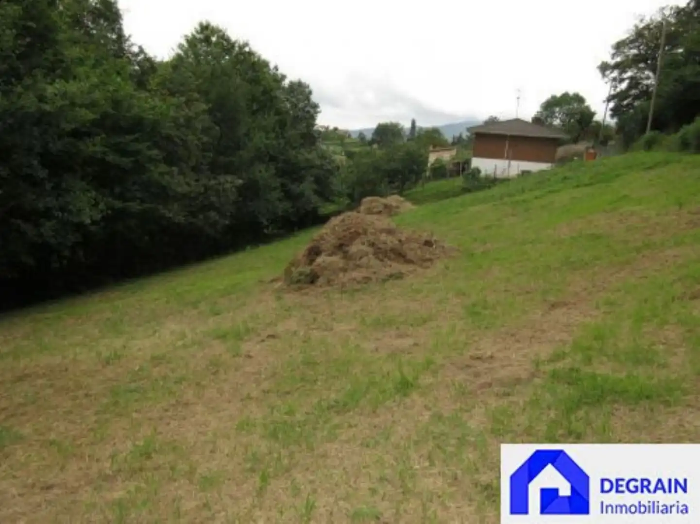 Grundstücke zum Verkauf in Oviedo 