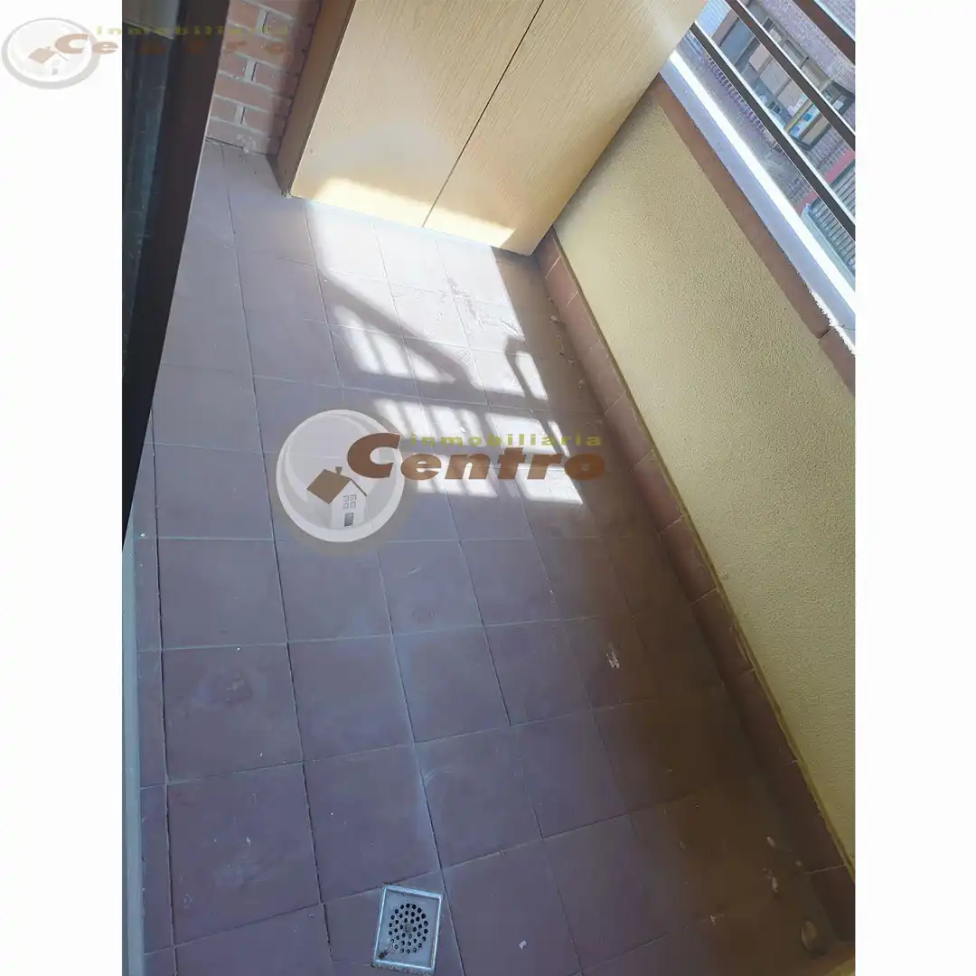 Terraza de Piso de alquiler en Albacete con Calefacción, Amueblado y Balcón