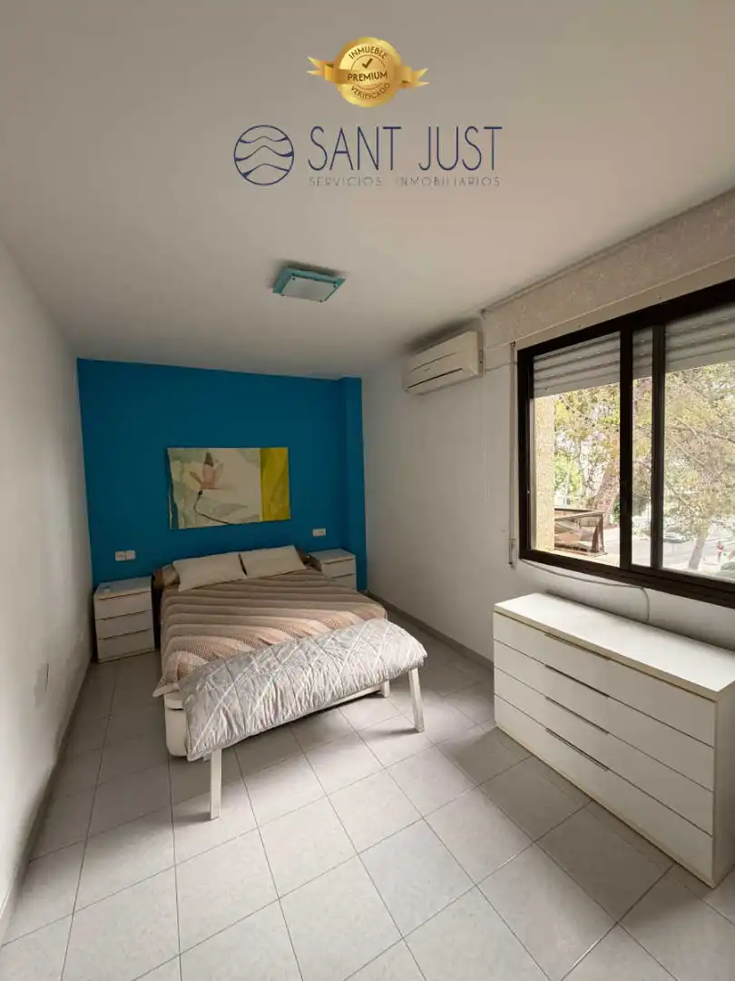Habitación de Piso de alquiler en Salou con Aire acondicionado, Terraza y Amueblado