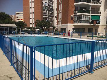 Pis amb piscina en venda a Centro
