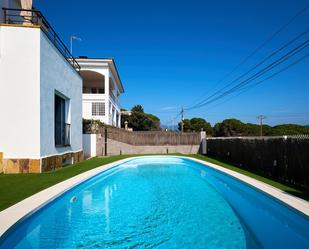 Swimming pool of House or chalet for sale in Sant Pol de Mar  with Air Conditioner, Heating and Private garden