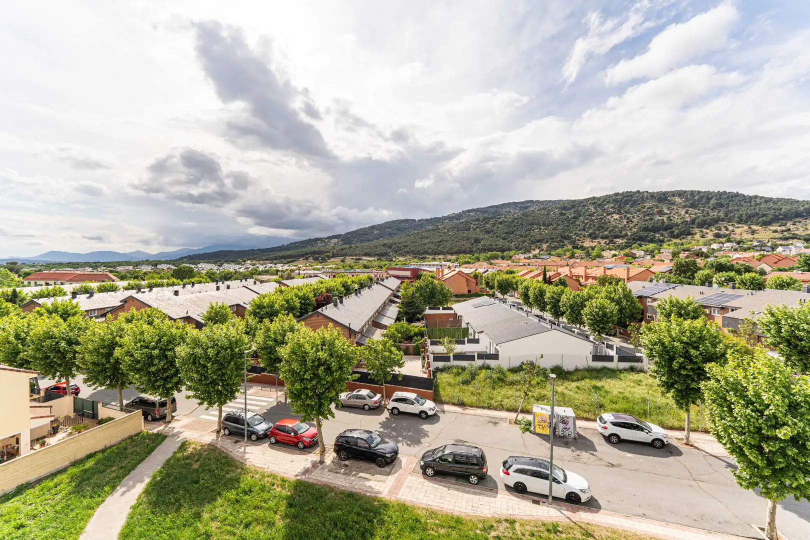 Parking of Flat for sale in Moralzarzal  with Air Conditioner, Heating and Private garden