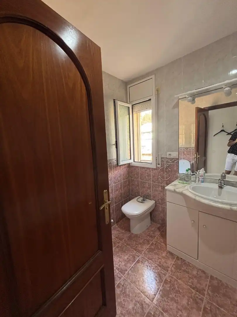 Baño de Finca rústica en venta en Ginestar con Jardín privado, Trastero y Piscina