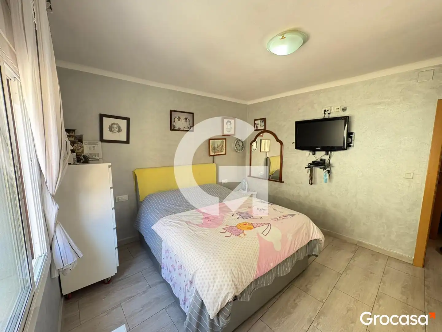 Bedroom of Flat for sale in Mataró  with Air Conditioner, Oven and Balcony