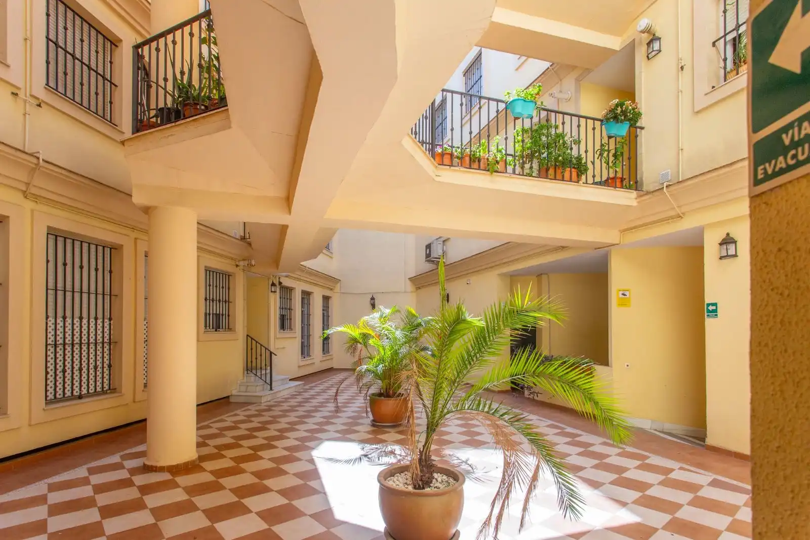 Wohnung zum Verkauf in Jerez de la Frontera mit Klimaanlage, Heizung und Parkett
