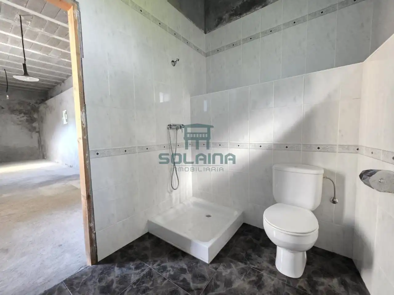 Baño de Casa o chalet en venta en A Merca   con Calefacción, Jardín privado y Terraza