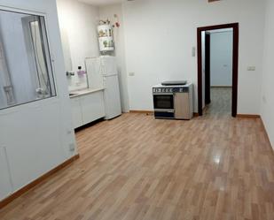 Kitchen of Apartment to rent in  Sevilla Capital  with Air Conditioner and Heating