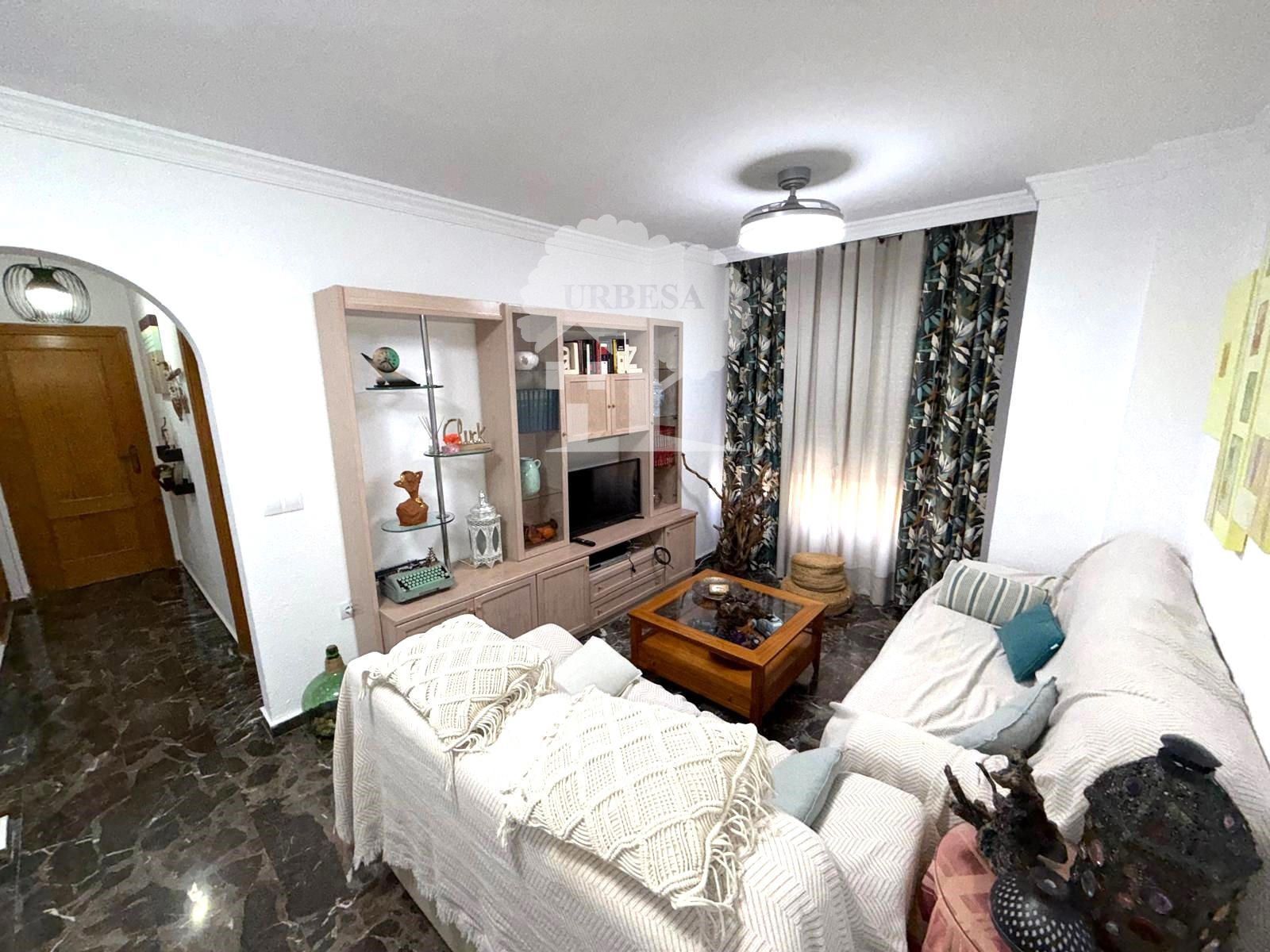 Sala d'estar de Pis en venda en Motril amb Terrassa