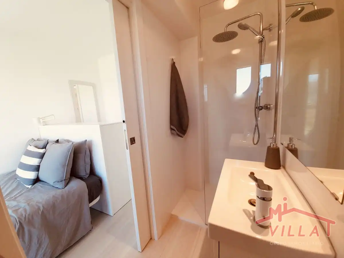 Badezimmer von Wohnung zur Miete in Laredo mit Heizung und Möbliert