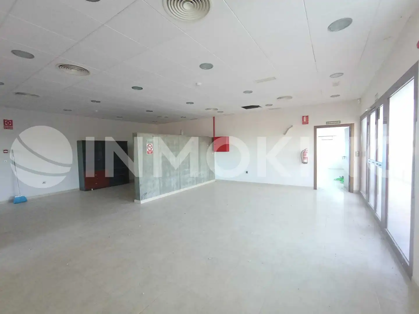 Nave industrial en venta en Murcia con Alarma