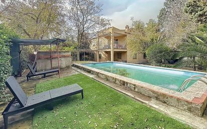 Piscina de Casa o xalet en venda en Paracuellos de Jarama amb Calefacció, Terrassa i Piscina