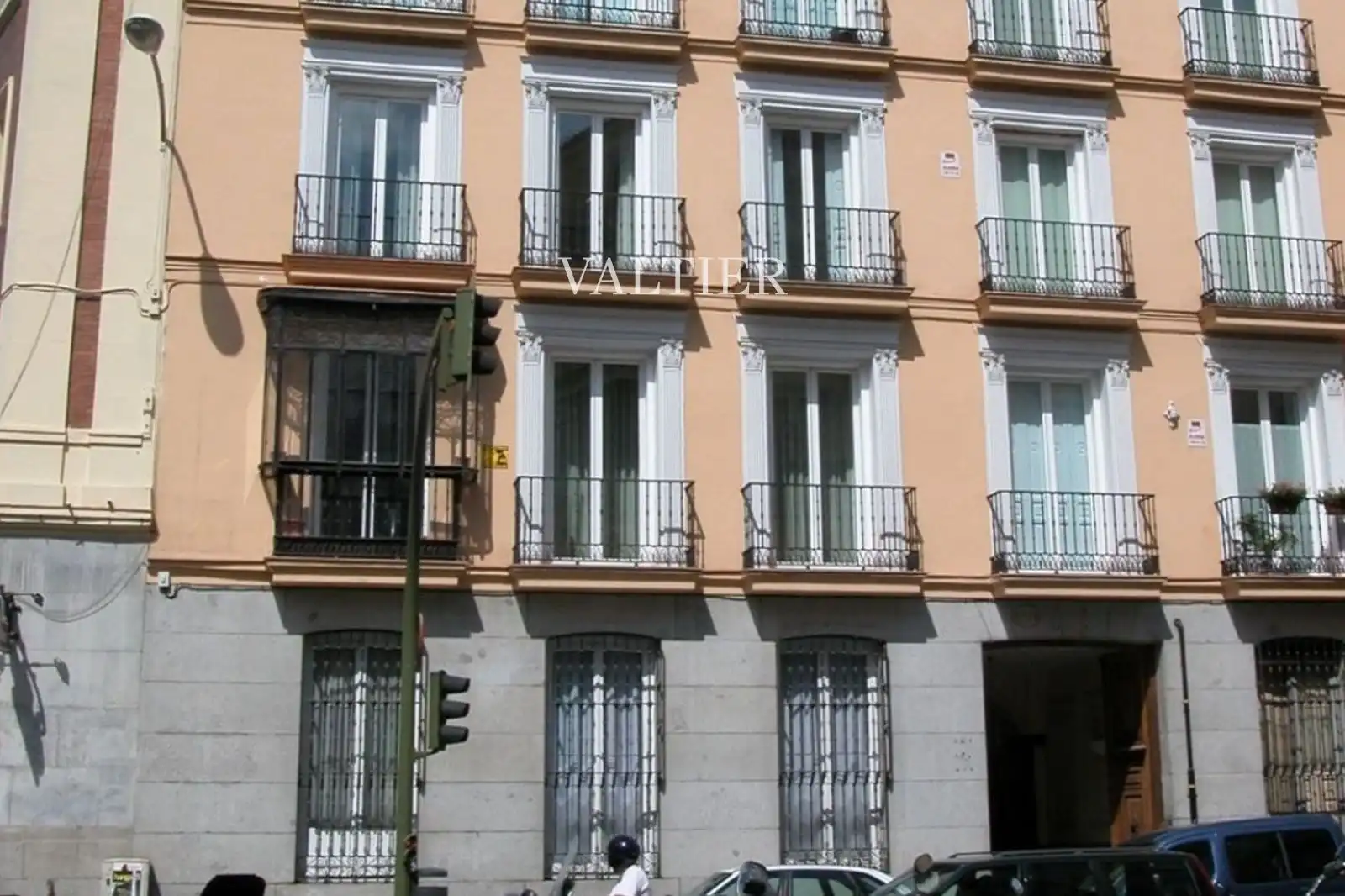 Exterior view of Attic for rent in Madrid  with Air Conditioner, Terrace and Furnished