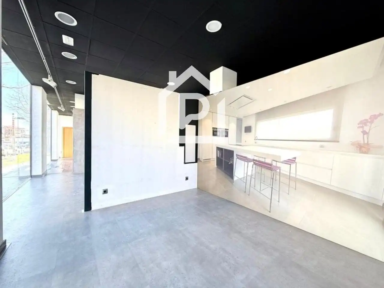 Local comercial en venta en Salvador Dalí i Domènech, imagen 19