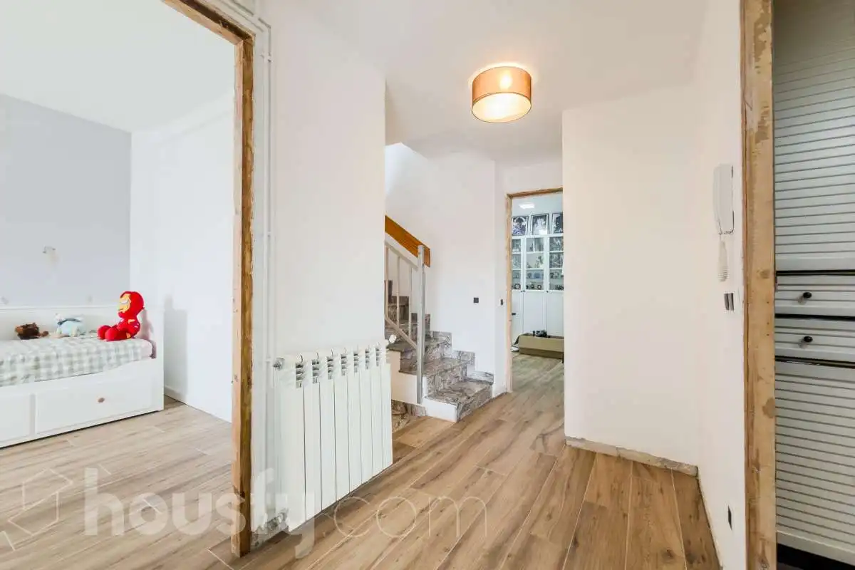 Houses for sale in Mataró  with Air Conditioner, Heating and Terrace