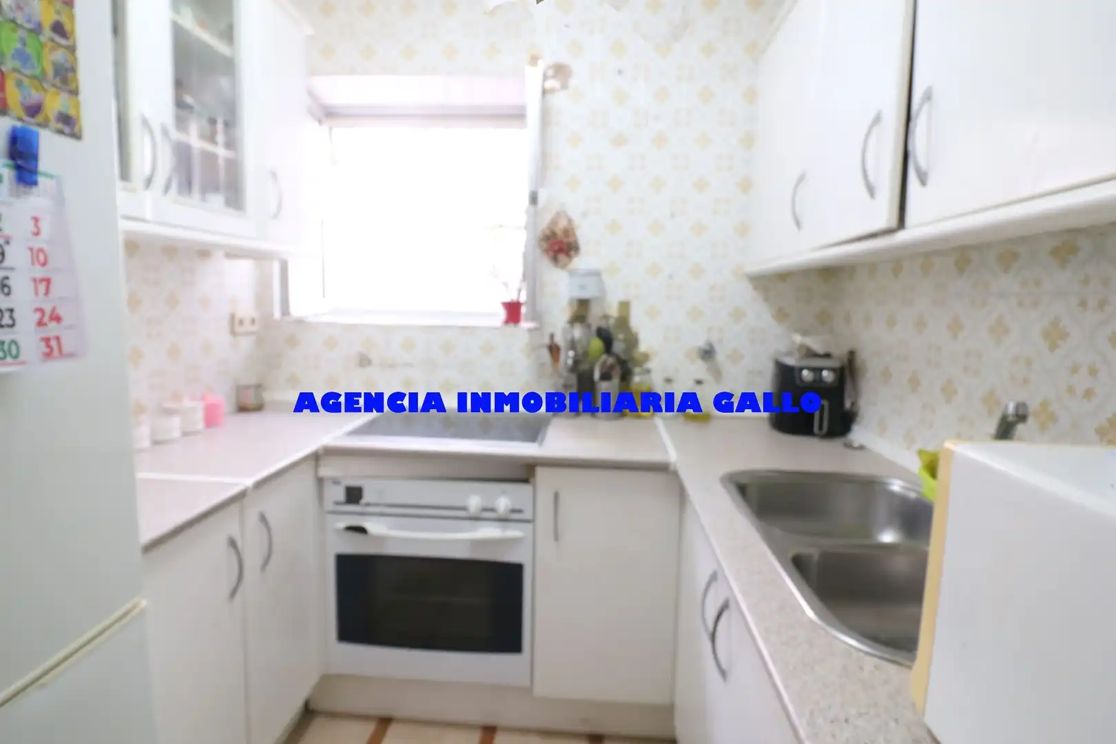 Kitchen of Flat for sale in Sevilla