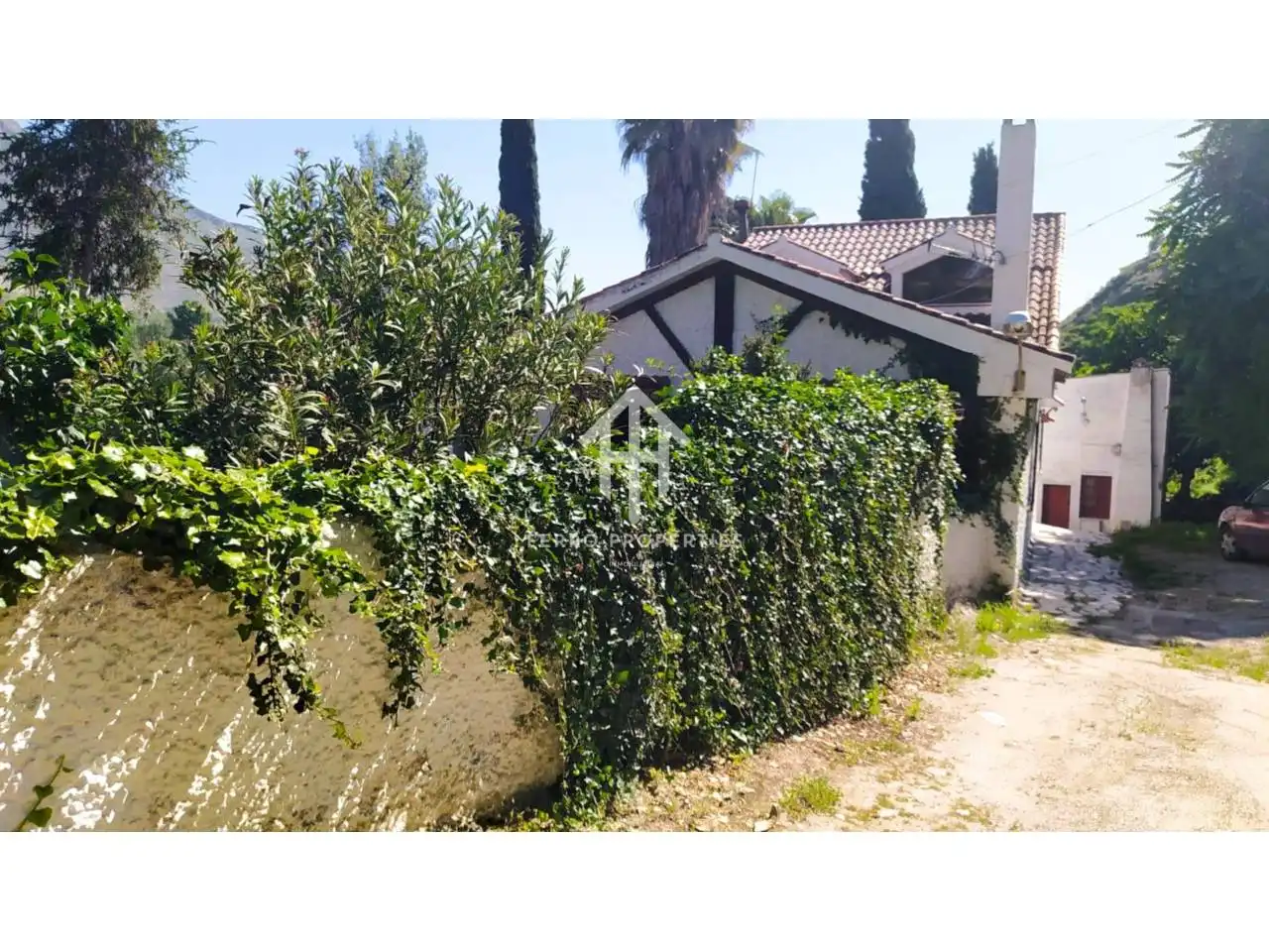 Country homes for sale in Loja  with Heating, Private garden and Swimming Pool