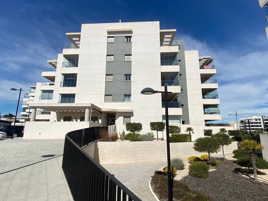 Exterior view of Apartment for sale in Orihuela  with Heating, Swimming Pool and Furnished