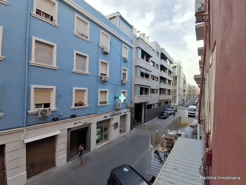Flat for rent in Carrer d'Ernest Anastasio, El Cabanyal - El Canyamelar