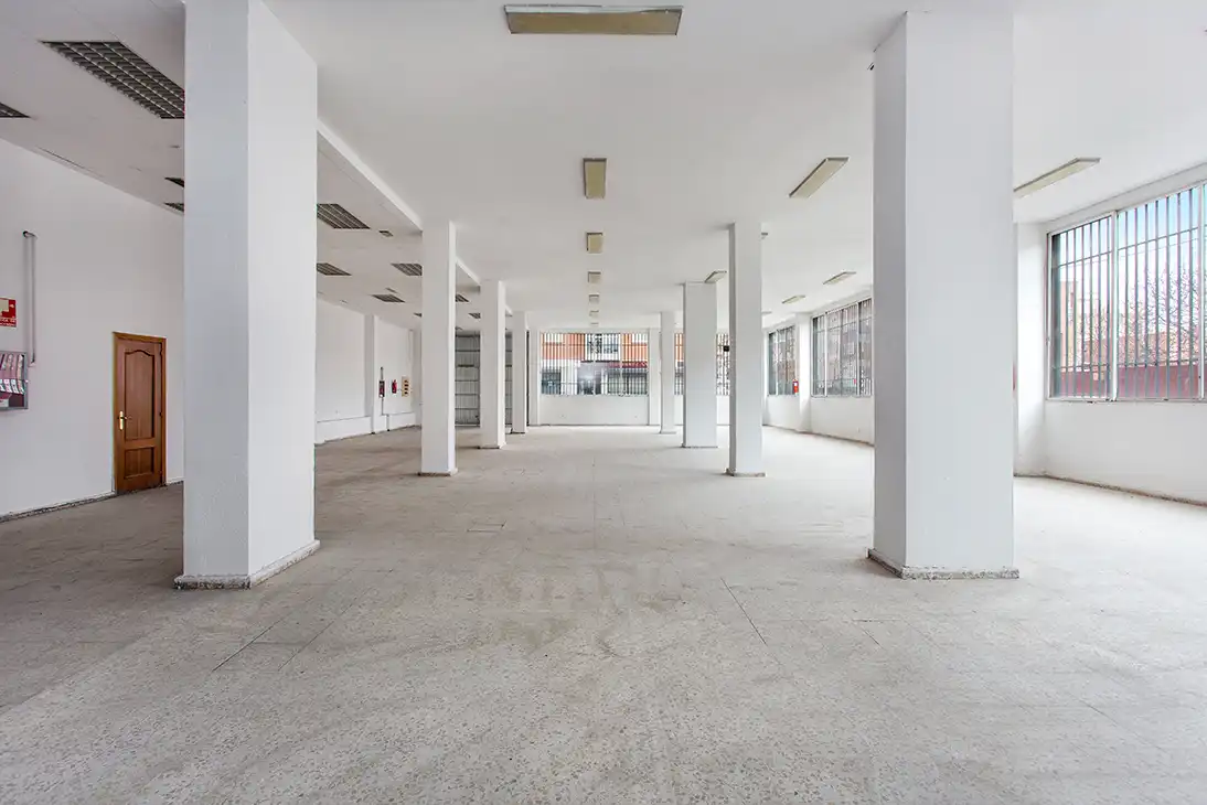 Geschaftsraum zur Miete in Calle de Ulises, 1, Colina