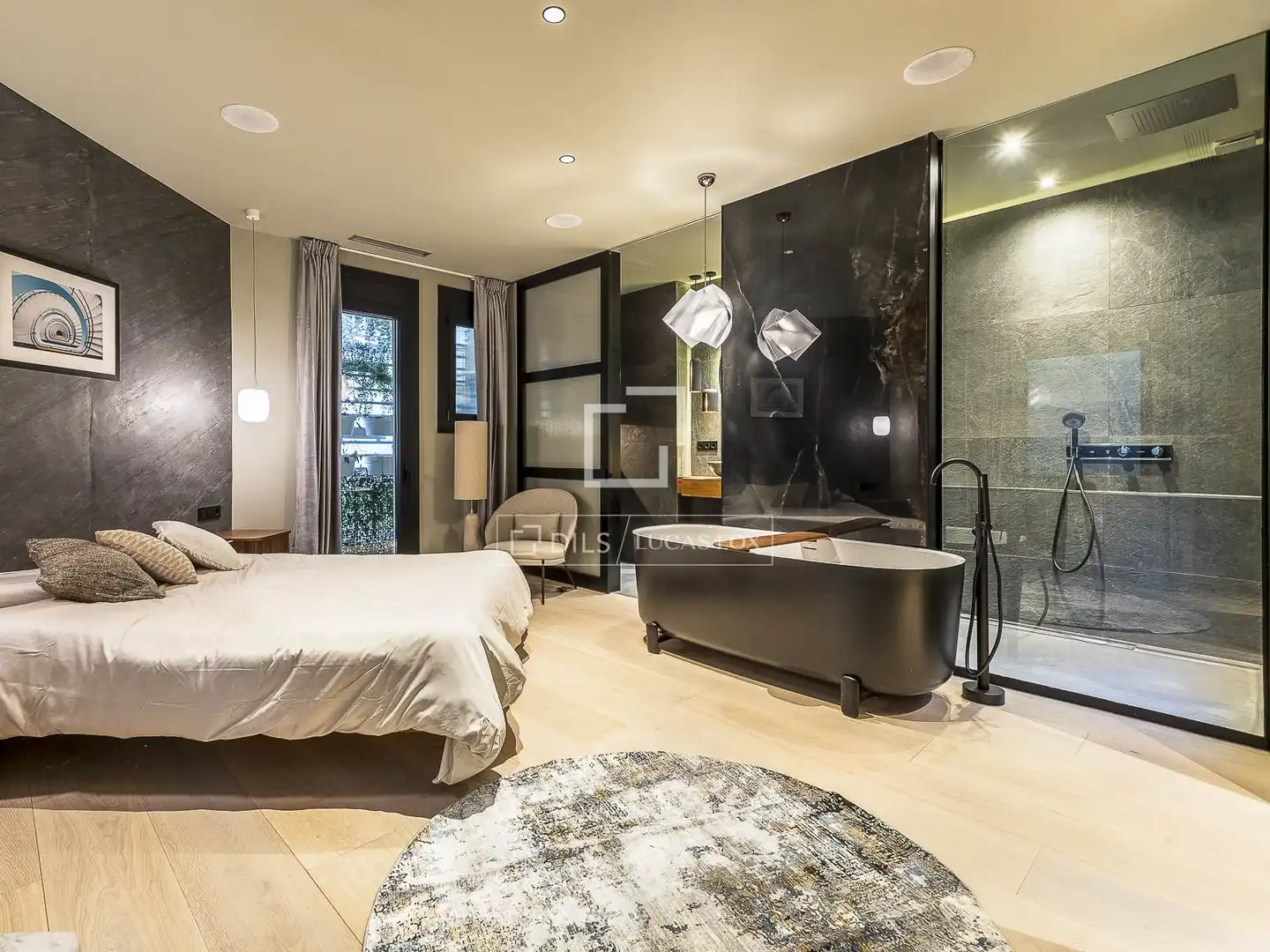 Bedroom of Flat for rent in Eixample