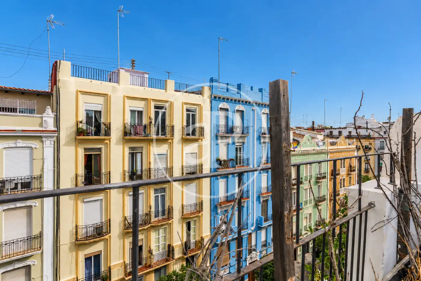 Vista exterior de Ático en venta en Valencia con Aire acondicionado, Calefacción y Terraza