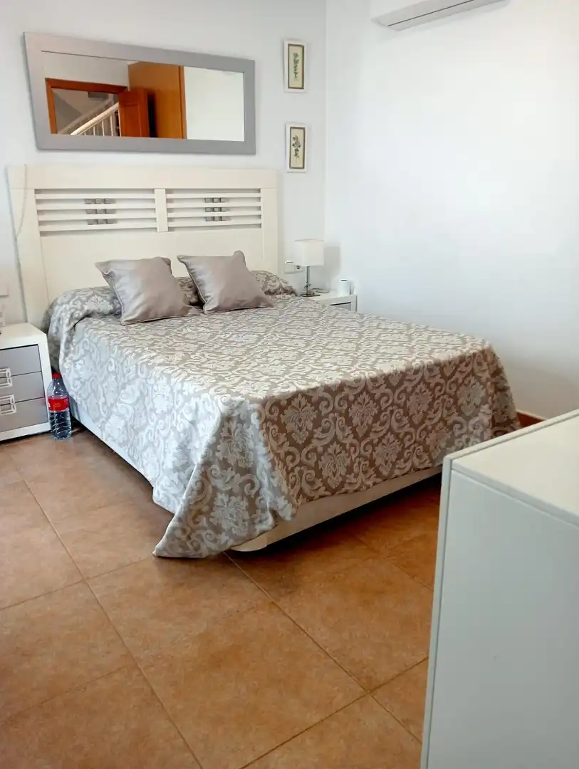 Habitación de Casa adosada en venta en Cullera con Aire acondicionado, Terraza y Balcón