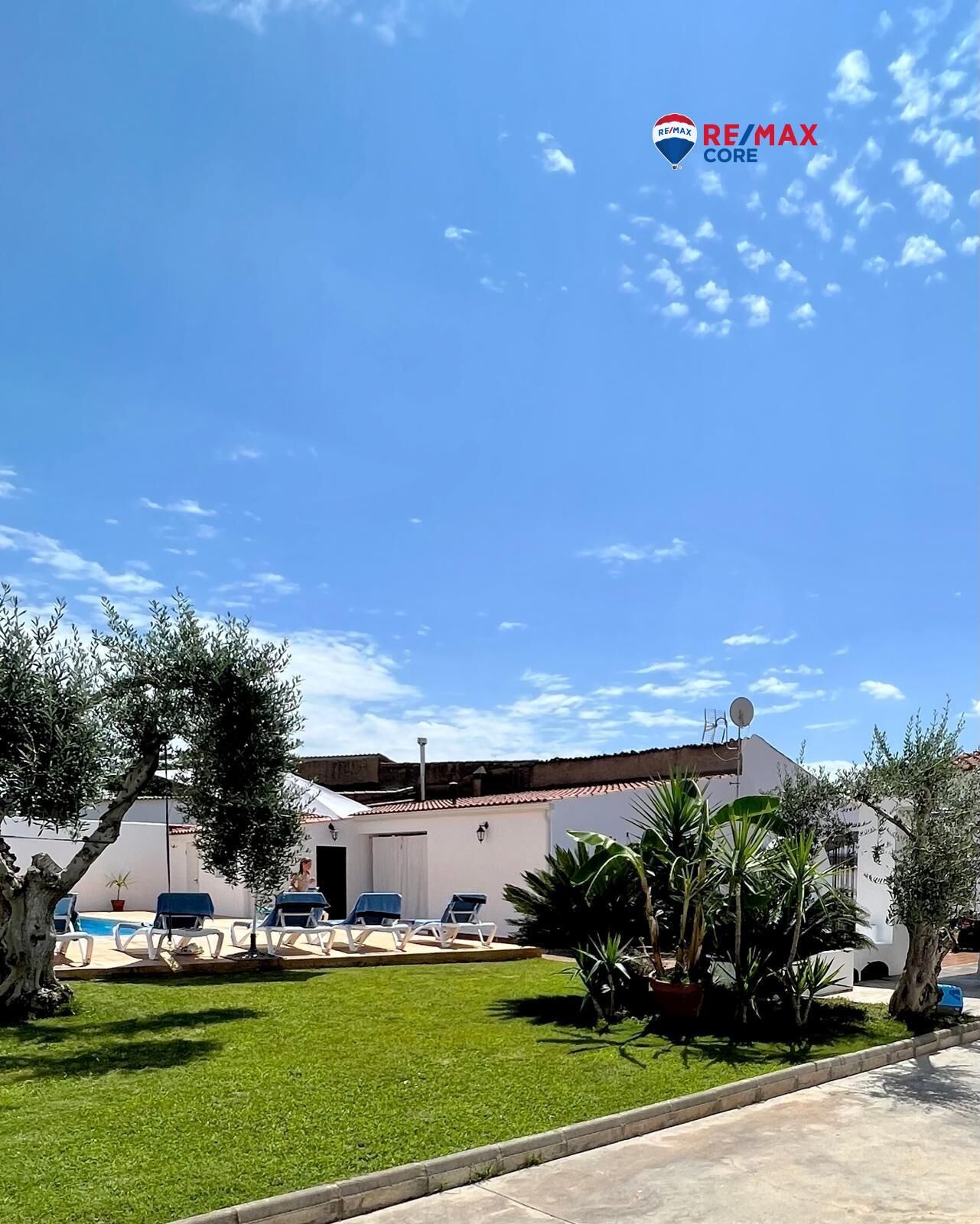 Exterior view of House or chalet for sale in Villar del Rey  with Air Conditioner, Heating and Private garden
