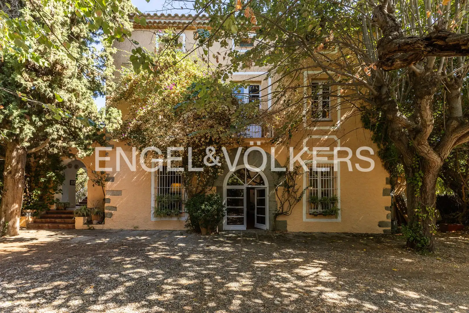 Vista exterior de Casa o xalet en venda en Sant Andreu de Llavaneres amb Calefacció, Jardí privat i Terrassa