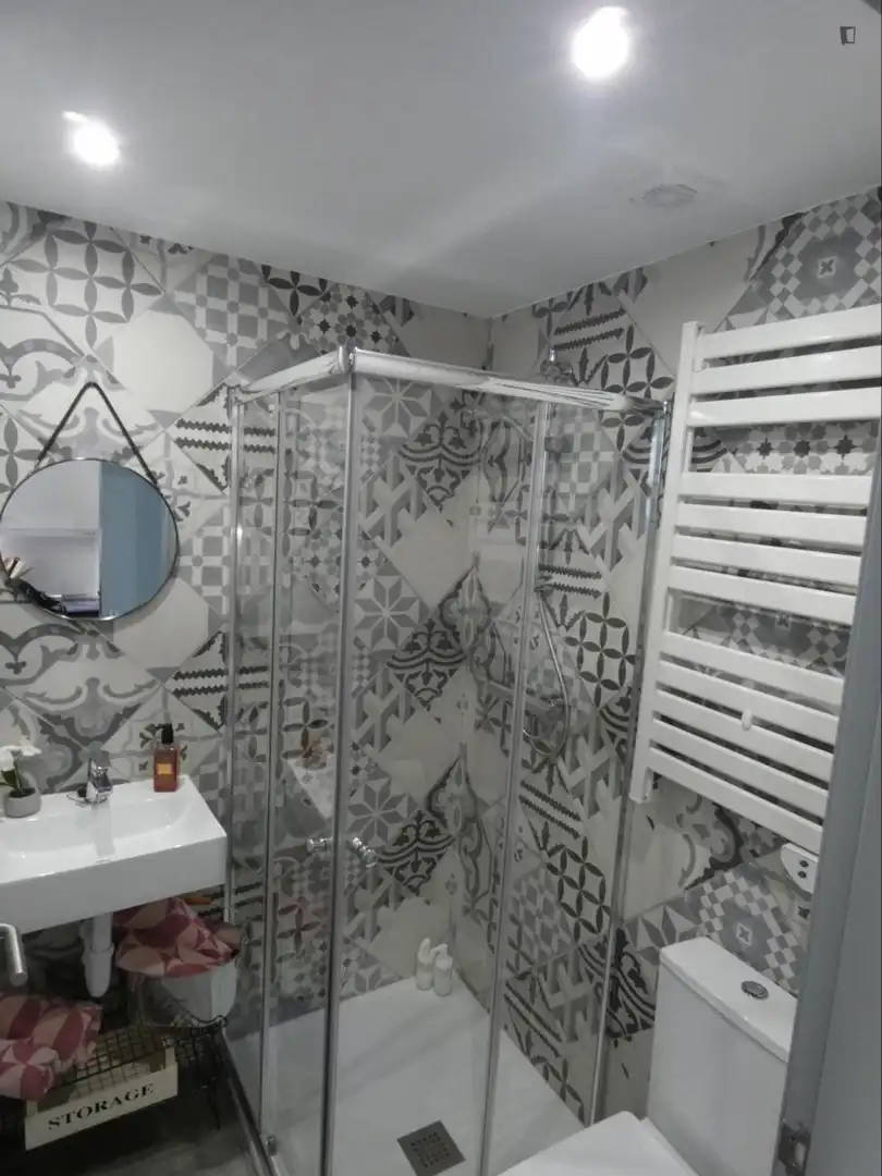 Study for rent in Casco Antiguo