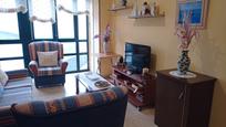 Living room of Flat for sale in Foz  with Heating, Furnished and Oven