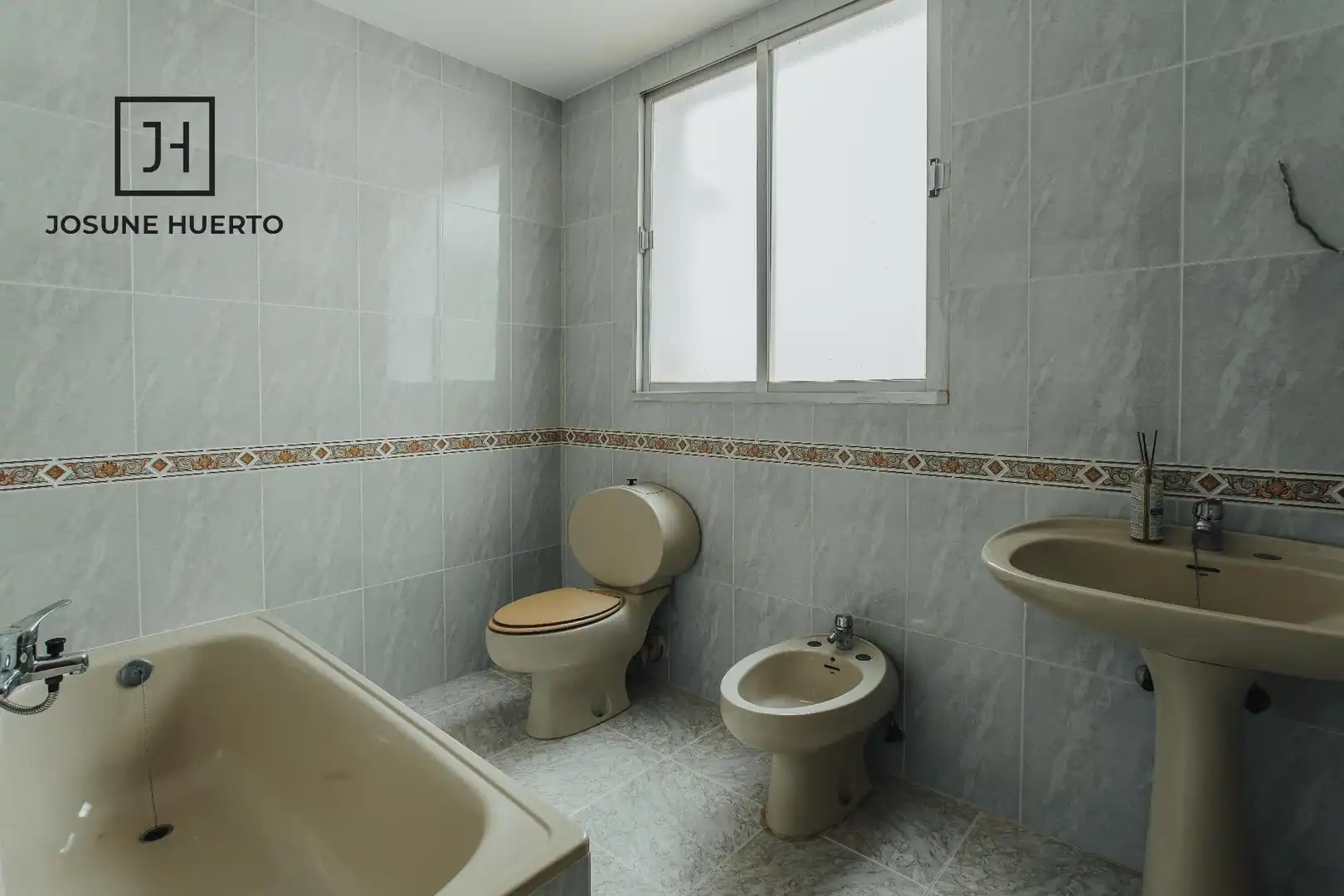 Bathroom of Flat for sale in Quintana de la Serena  with Terrace and Balcony