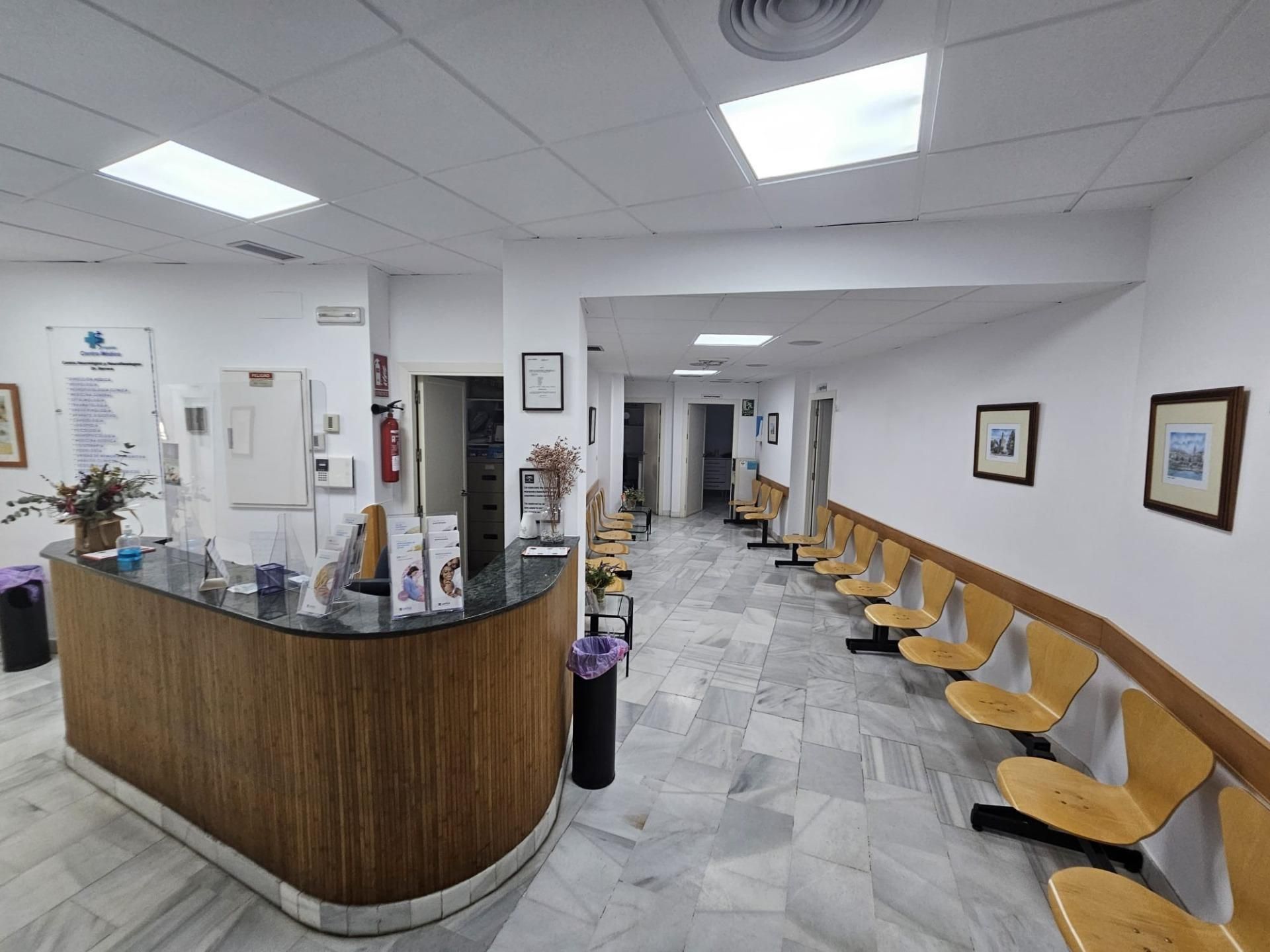 Premises for sale in  Sevilla Capital  with Air Conditioner