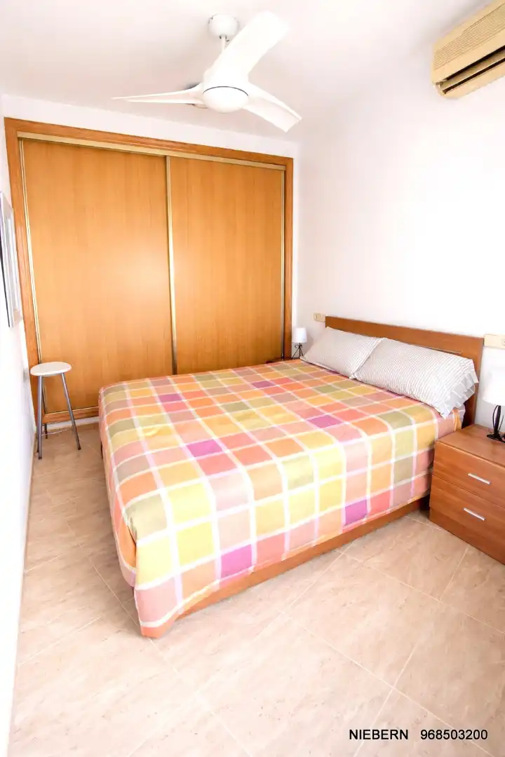 Schlafzimmer von Einfamilien-Reihenhaus zur Miete in La Unión mit Klimaanlage, Terrasse und Möbliert