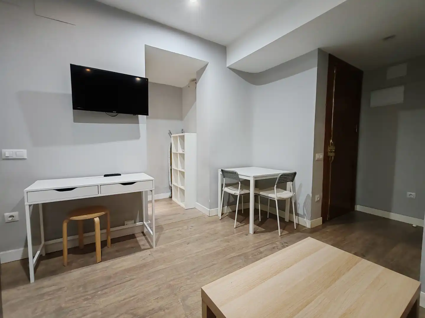 Piso en venta en Madrid con Amueblado, Lavadora y Microondas