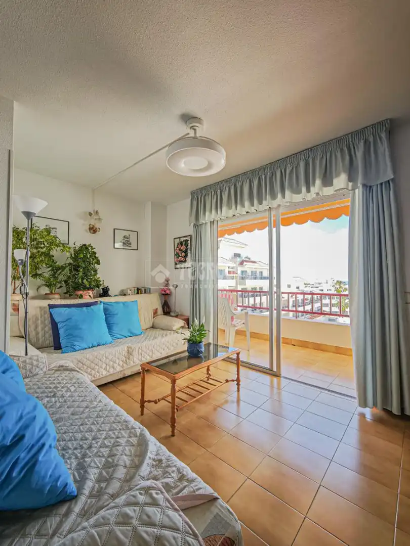 Sala de estar de Piso en venta en Arona
