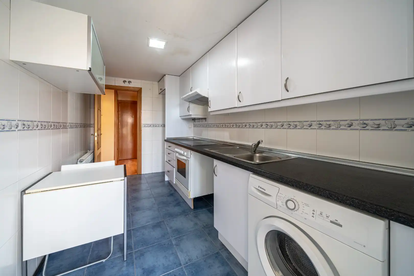 Kitchen of Flat for sale in Torrejón de Ardoz  with Air Conditioner, Heating and Parquet flooring