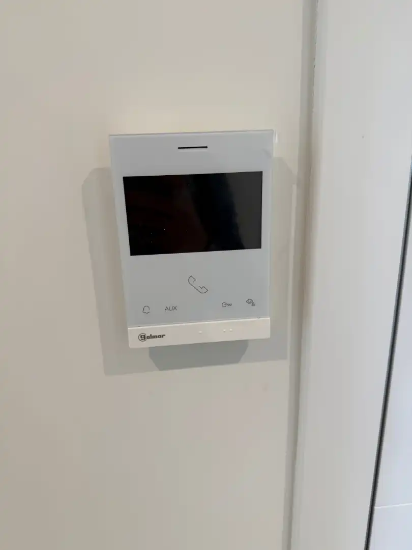 Flat for rent in Madrid  with Heating, Terrace and Storage room