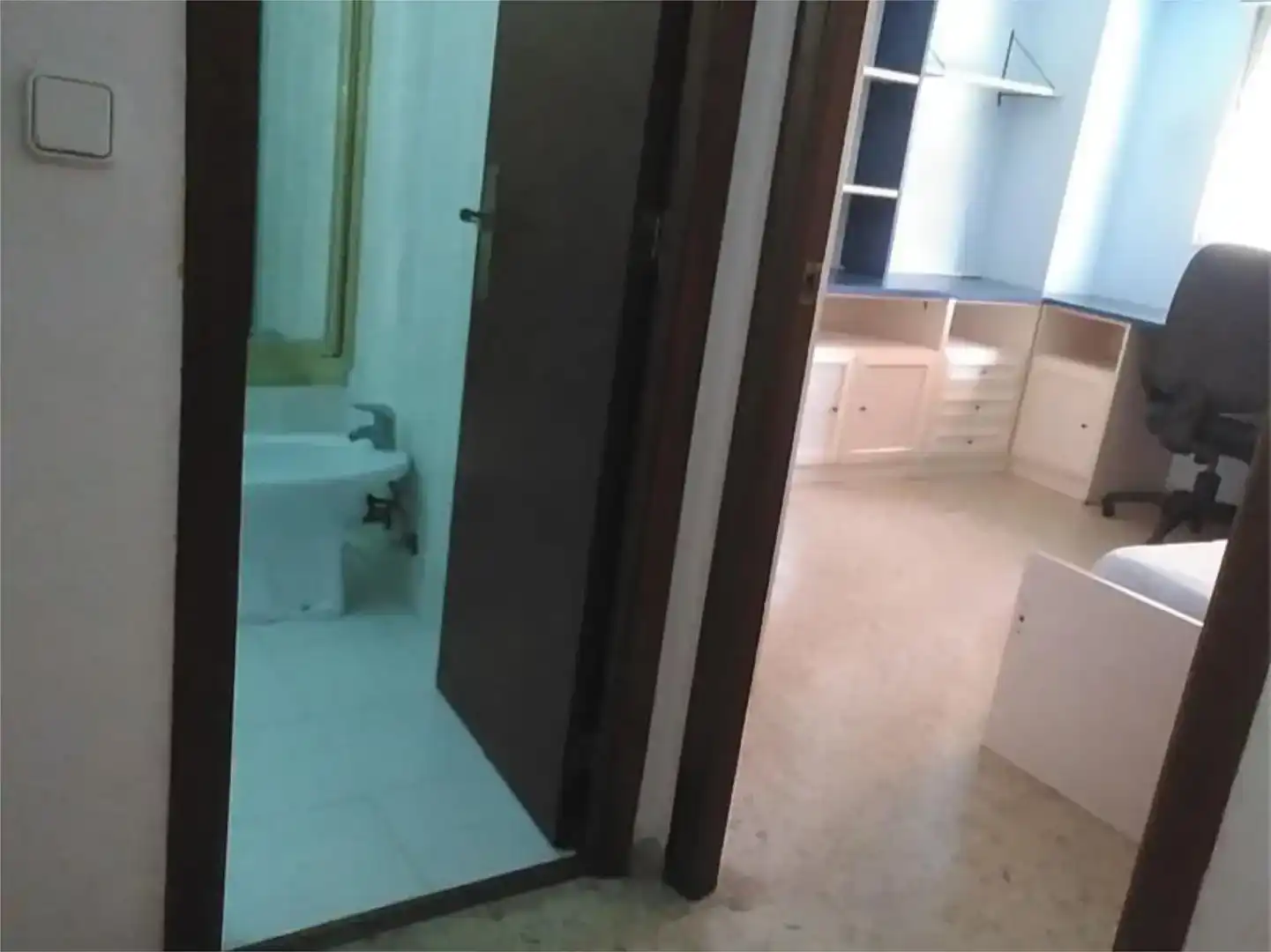 Bathroom of Flat for share in Benalúa - Babel