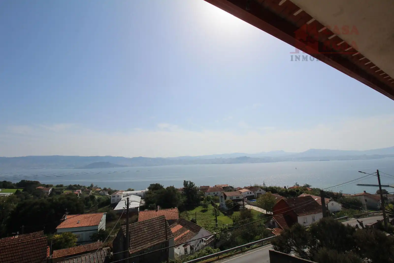 Vista exterior de Casa o xalet en venda en Moaña amb Calefacció, Terrassa i Traster
