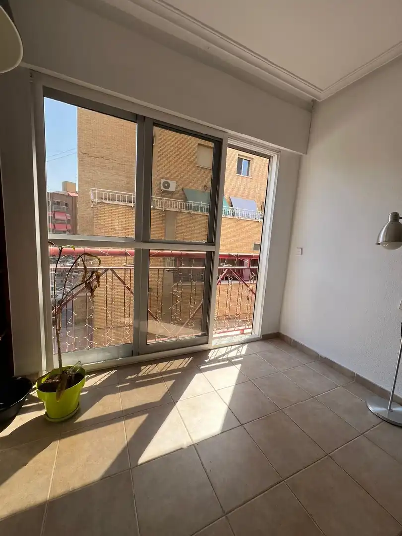 Terrassa de Pis de lloguer en Murcia amb Aire condicionat, Jardí privat i Traster