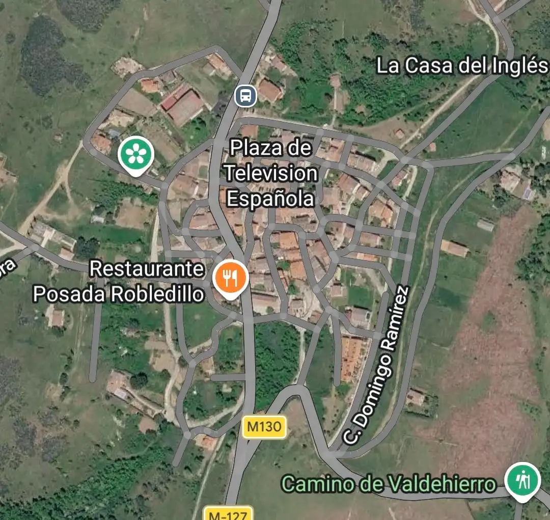 Vista exterior de Casa adosada en venta en Robledillo de la Jara con Jardín privado, Terraza y Balcón