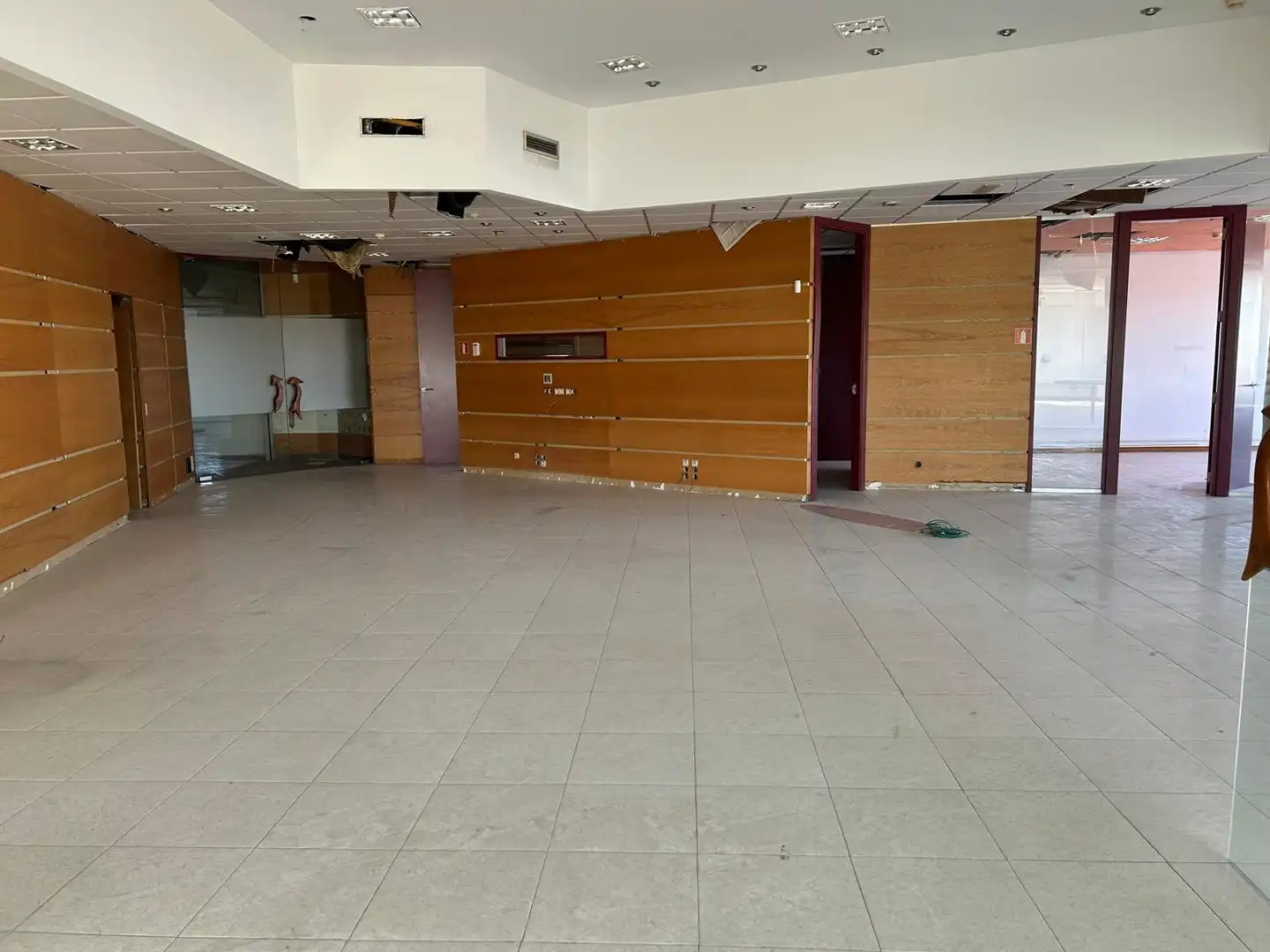 Büro zum Verkauf in Zaragoza