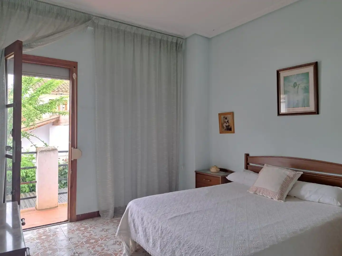 Dormitori de Casa o xalet en venda en Requena amb Terrassa i Balcó